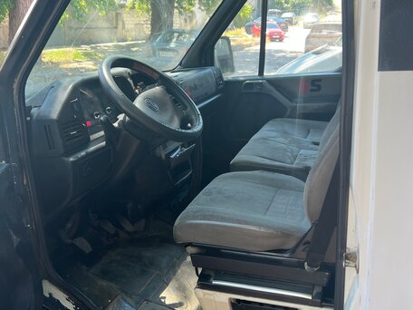 2006 Volkswagen LT, белый, 1000000 рублей, вид 2