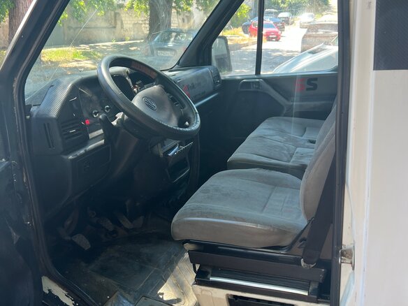 2006 Volkswagen LT, белый, 1000000 рублей - вид 1