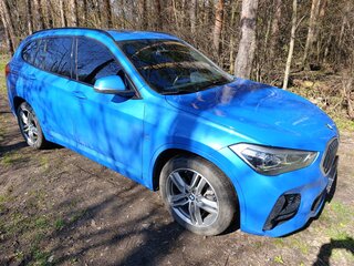 2020 BMW X1 20i xDrive II (F48) Рестайлинг, синий, 3650000 рублей, вид 1