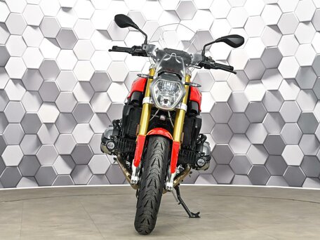 2017 BMW R 1200 R, красный, 999000 рублей, вид 5