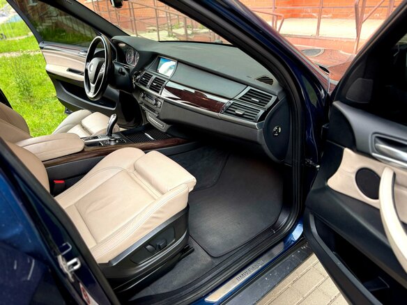 2013 BMW X5 35i II (E70) Рестайлинг, синий, 2550000 рублей - вид 10