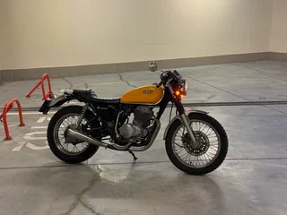 Honda CB 400SS