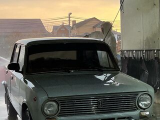 1974 Lada (ВАЗ) 2101, серый, 75000 рублей, вид 3