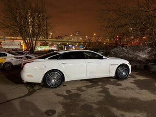 2011 Jaguar XJ Long IV (X351), белый, 2150000 рублей, вид 3