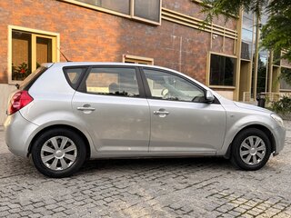 2007 Kia Ceed I, серебристый, 460000 рублей, вид 4