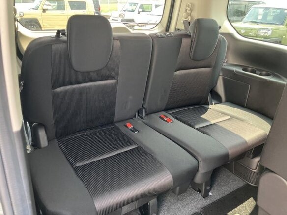2021 Nissan Serena S-Hybrid V (C27) Рестайлинг, белый - вид 18