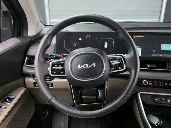 2024 Kia Carnival IV Рестайлинг, серебристый - вид 5