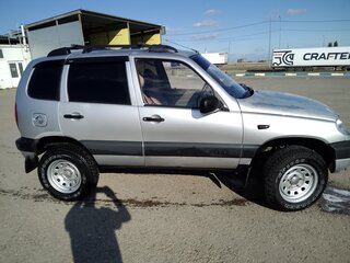 2003 Chevrolet Niva I, серебристый, 310000 рублей, вид 4