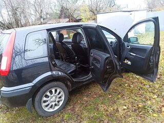 2007 Ford Fusion I Рестайлинг, чёрный, 490000 рублей, вид 2