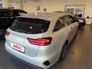 2022 Kia Ceed III Рестайлинг, серый, 3000000 рублей, вид 3