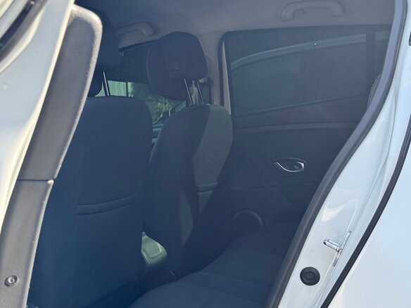 2011 Renault Megane III, белый - вид 18