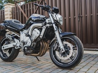 2004 Yamaha FZ6, серебристый, 450000 рублей, вид 3