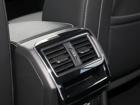 2026 Skoda Superb III Рестайлинг, чёрный, 2780070 рублей - вид 15