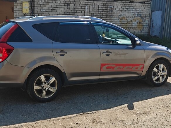 2010 Kia Ceed I Рестайлинг, серый, 480000 рублей - вид 9