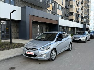 2012 Hyundai Solaris I, серебристый, 670000 рублей, вид 1