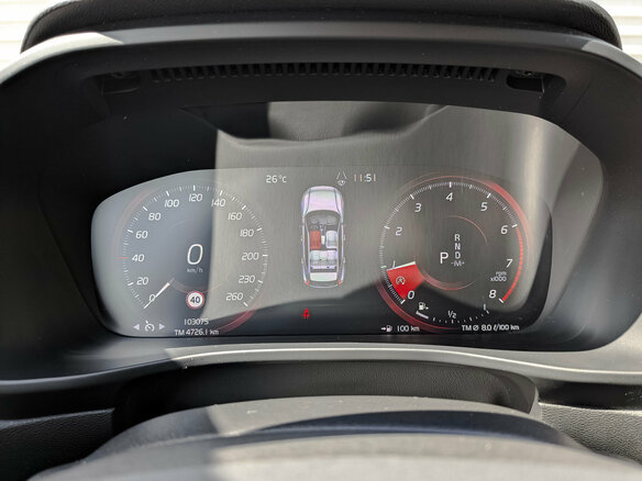2020 Volvo XC40 I, белый - вид 16