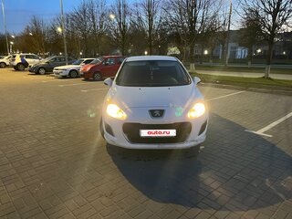 2011 Peugeot 308 I Рестайлинг, белый, 290000 рублей, вид 2