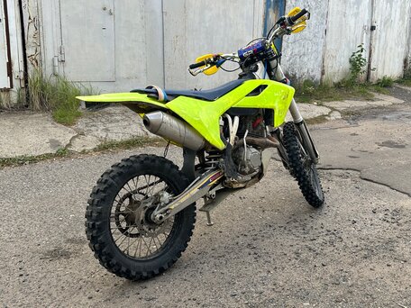 2021 GR GR7, жёлтый, 109999 рублей, вид 2