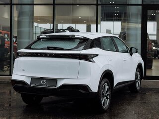 2026 Omoda C5 II, белый, 2499000 рублей, вид 4
