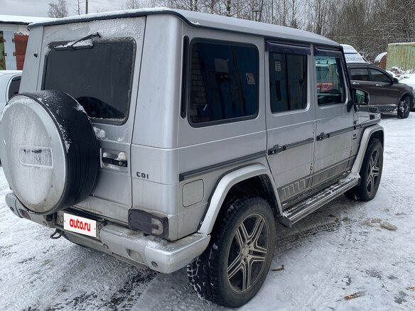2002 Mercedes-Benz G-Класс 400 II (W463), серебристый, 2100000 рублей - вид 3