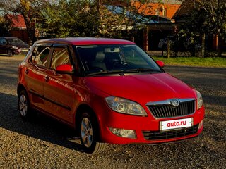 2013 Skoda Fabia II Рестайлинг, красный, 745000 рублей, вид 1