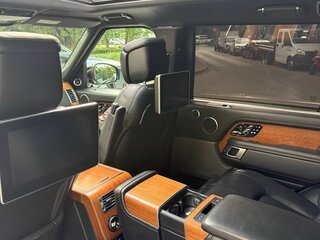 2020 Land Rover Range Rover Long IV Рестайлинг, чёрный, 8200000 рублей, вид 3