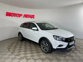 2019 Lada (ВАЗ) Vesta SW Cross I, белый, 985000 рублей, вид 3
