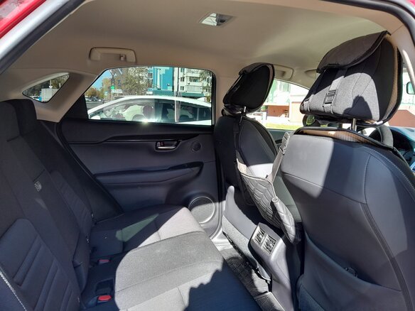 2020 Lexus NX 200 I Рестайлинг, красный, 3500000 рублей - вид 7
