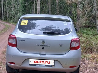 2014 Renault Sandero II, серый, 616999 рублей, вид 4