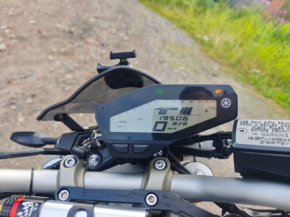 2014 Yamaha MT-09 (FZ-09), серый, 700000 рублей - вид 7