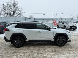 2023 Toyota RAV4 V (XA50), белый, 4500000 рублей, вид 5