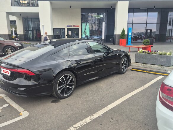 2020 Audi A7 50 TDI II (4K), чёрный, 5800000 рублей - вид 2