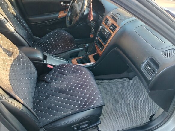 2004 Nissan Maxima V (A33), серебристый, 350000 рублей - вид 3