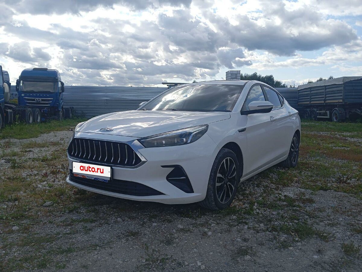 Открыть фотографии: JAC J7 I
