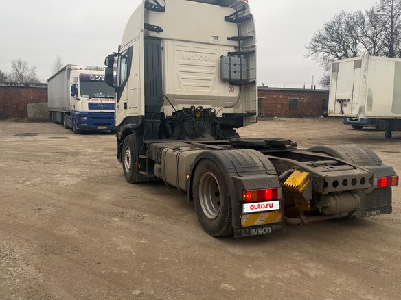 2008 Iveco Stralis, бежевый, 1800000 рублей - вид 4