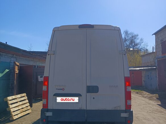 2011 Iveco Daily, белый, 1300000 рублей - вид 7