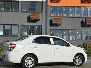 2022 Chevrolet Cobalt II Рестайлинг, белый, 1080000 рублей, вид 3