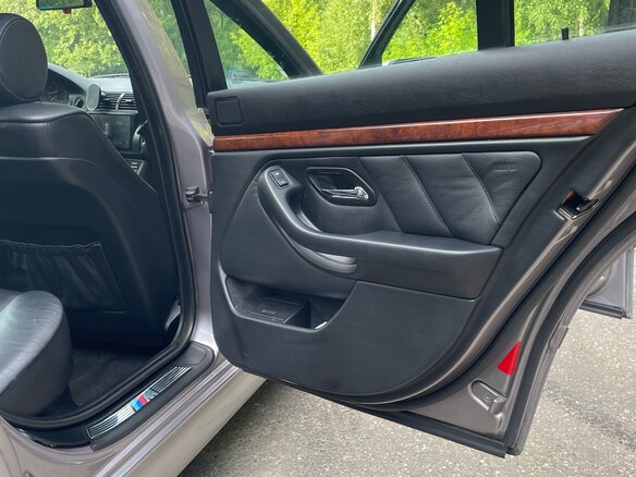 2000 BMW 5 серии 525i IV (E39) Рестайлинг, серебристый - вид 26