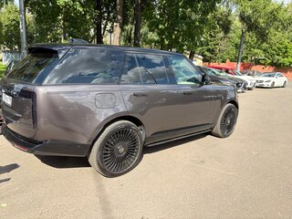 2024 Land Rover Range Rover P530 MHEV V, коричневый, 20000000 рублей, вид 5