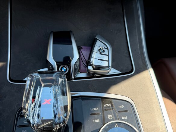 2019 BMW X7 40i I (G07), чёрный, 6970000 рублей - вид 15