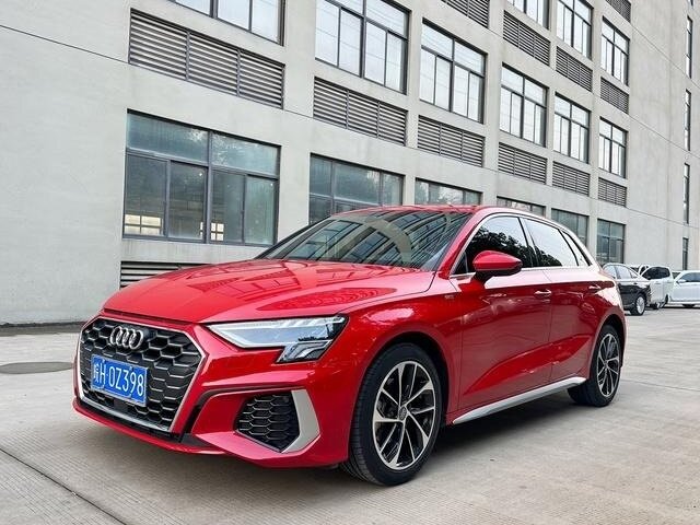 Открыть фотографии: Audi A3 IV (8Y)