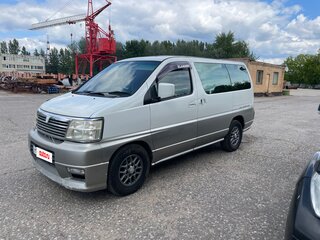 1998 Nissan Elgrand I (E50), белый, 860000 рублей, вид 1