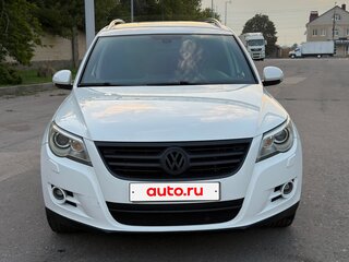 2011 Volkswagen Tiguan I, белый, 1375000 рублей, вид 1