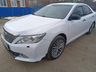 2012 Toyota Camry VII (XV50), белый, 1350000 рублей, вид 1