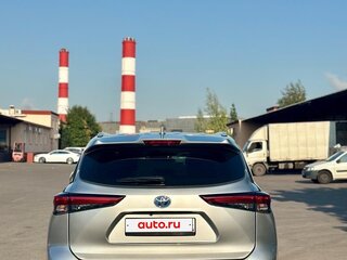 2021 Toyota Highlander IV (XU70), серый, 4600000 рублей, вид 4
