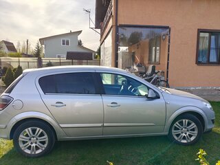 2010 Opel Astra H Рестайлинг, серебристый, 500000 рублей, вид 3