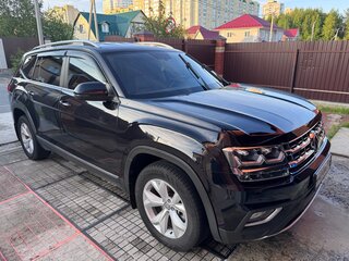 2018 Volkswagen Teramont I, чёрный, 3400000 рублей, вид 3