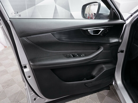 2025 Chery Tiggo 4 Pro I Рестайлинг, серебристый - вид 15