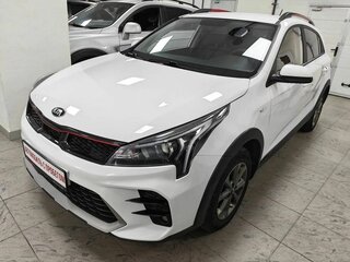 2021 Kia Rio X IV Рестайлинг, белый, 1749000 рублей, вид 1