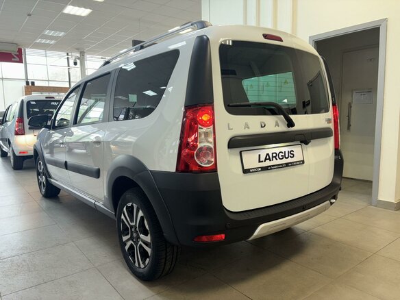 2026 Lada (ВАЗ) Largus Cross I Рестайлинг, белый, 2022000 рублей - вид 8